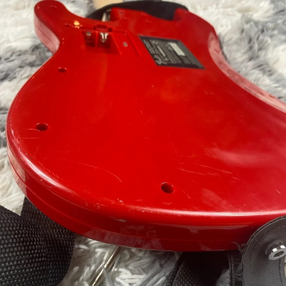 Rock Band 4 Fender Stratocaster Harmonix 91161 Red Guitar Xbox One With Strap